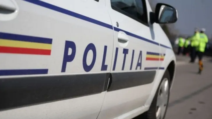 Un adolescent a furat mașina părinților și a plecat cu ea la plimbare
