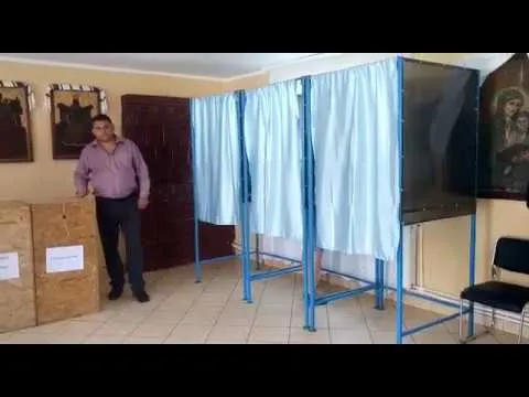 VIDEO Secții de votare amenajate în praznicare în două sate din Suceava