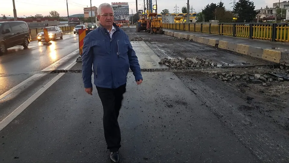 Reîncepe calvarul pe podul de la Bazar! Benzile de pe sensul dinspre Burdujeni, închise de miercuri dimineață