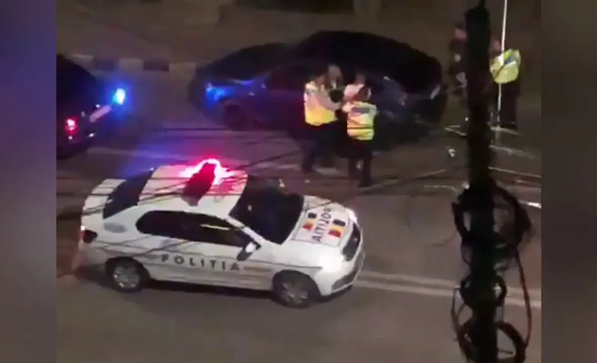 VIDEO Șofer beat la volan urmărit și încătușat de polițiștii din Suceava