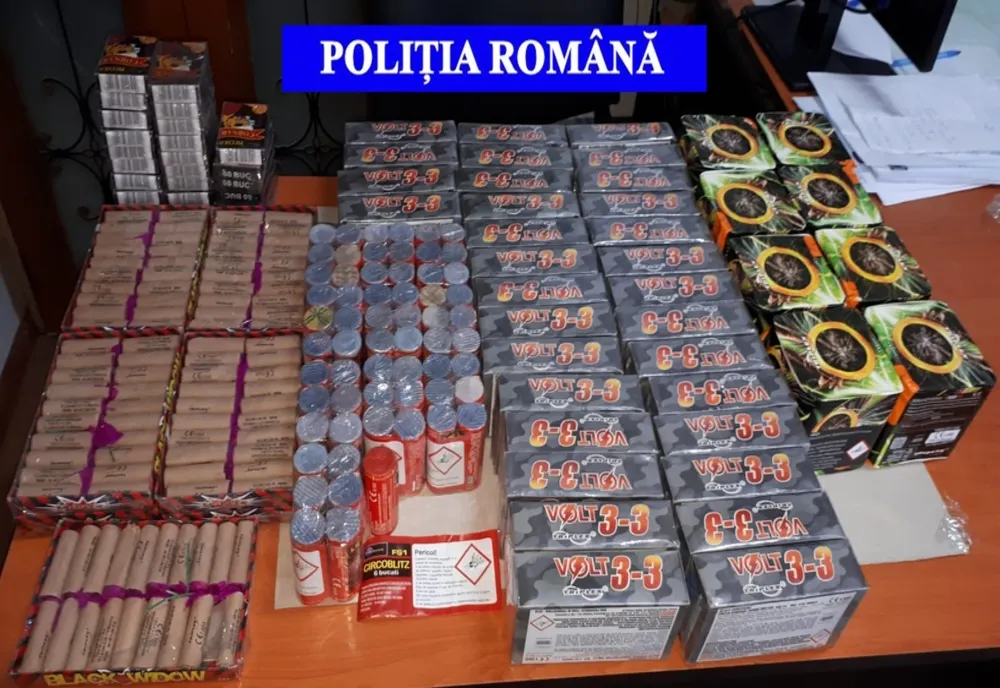 Peste 2300 de articole pirotehnice confiscate de polițiști în urma unui control în Bazarul Suceava