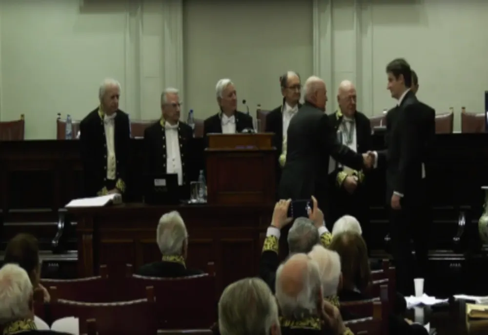 Cercetător USV - laureat al Academiei Române