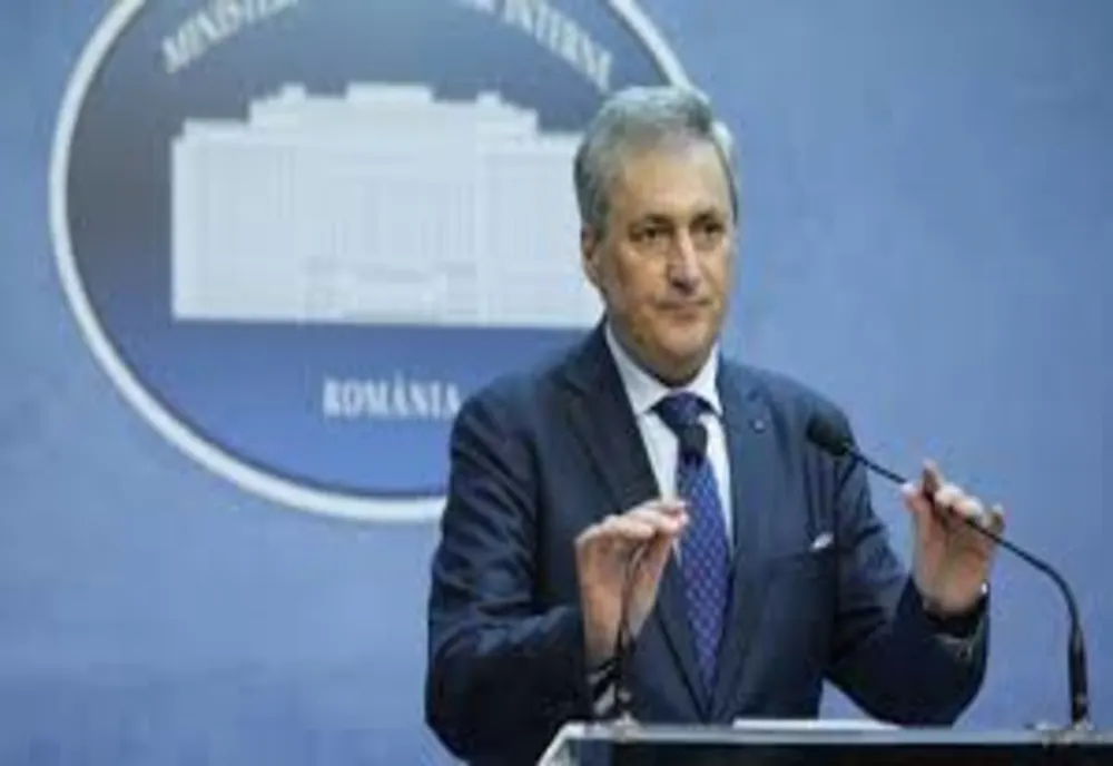MĂSURI pentru sărbătorile pascale. ANUNȚUL ministrului de Interne: Vom ajuta BOR la împărțirea sfintelor Paști și a luminii de Înviere
