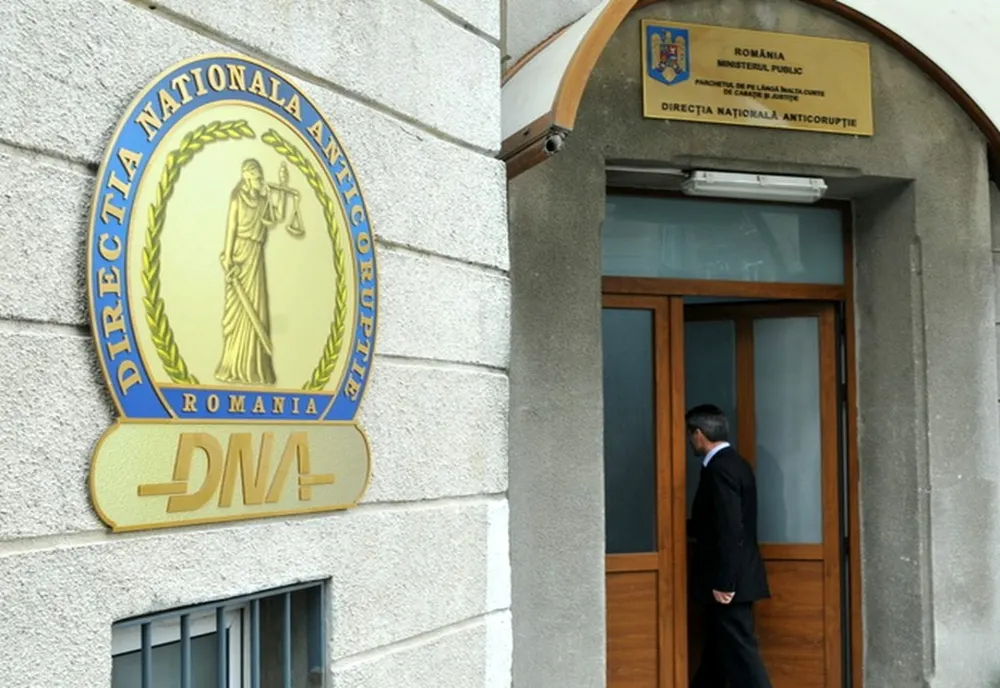 DNA face precizări suplimentare în cazul perchezițiilor de la Suceava: cum operau și cum luau banii funcționarii de la Permise