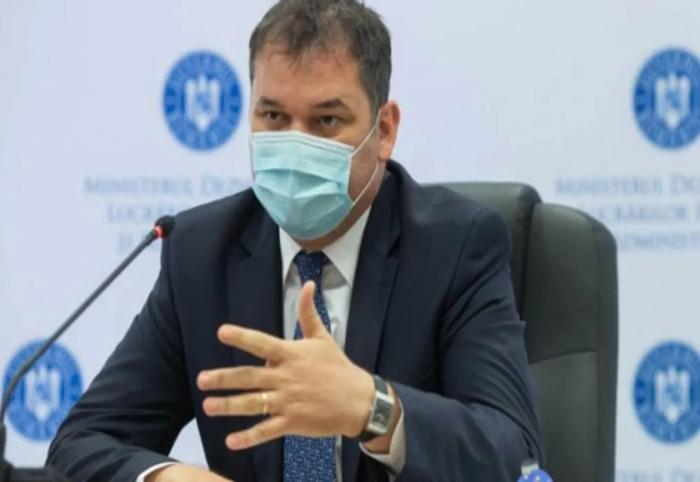 Ministrul Cseke Attila, despre posibile restricții de sărbători: „Nu vor fi zile uşoare. Infecţia asta nu circulă în societate, circulă în persoane”