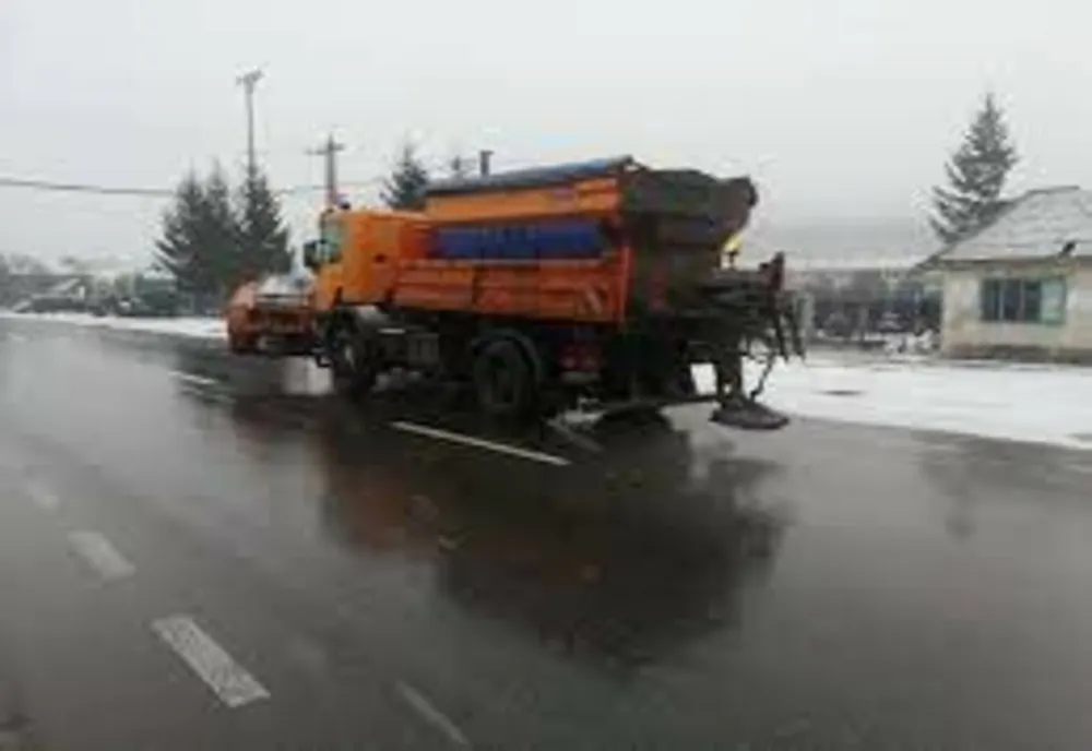 Ninsori ușoare în Pasul Mestecăniș, județul Suceava 