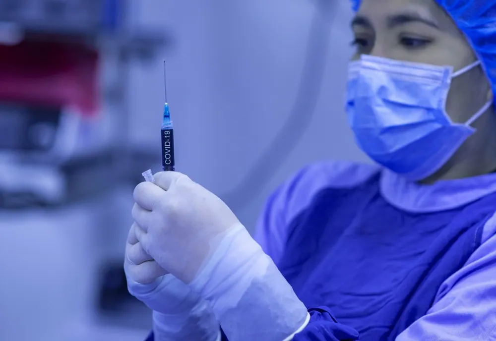 Octavian Jurma AVERTIZEAZĂ autoritățile să se pregătească de VALUL 6: „Reduceți intervalul pentru booster! Ne-ați abandonat stihiei care vine”