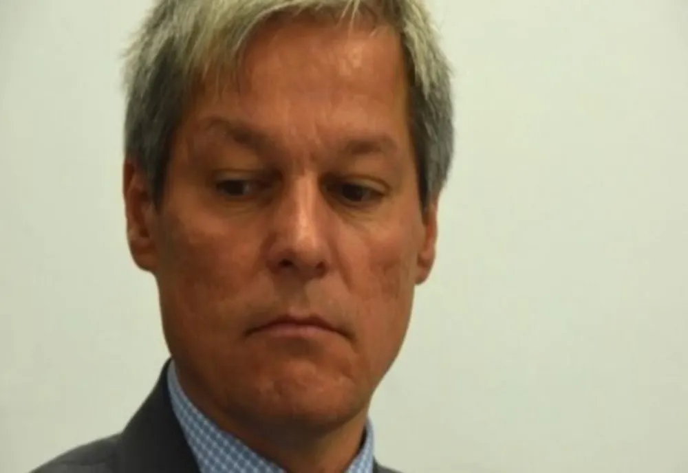 Cioloș: ”Aşteptările cetăţenilor vizavi de USR au fost foarte mari şi multă lume nu e mulţumită de ceea ce am reuşit să facem în cele opt luni”
