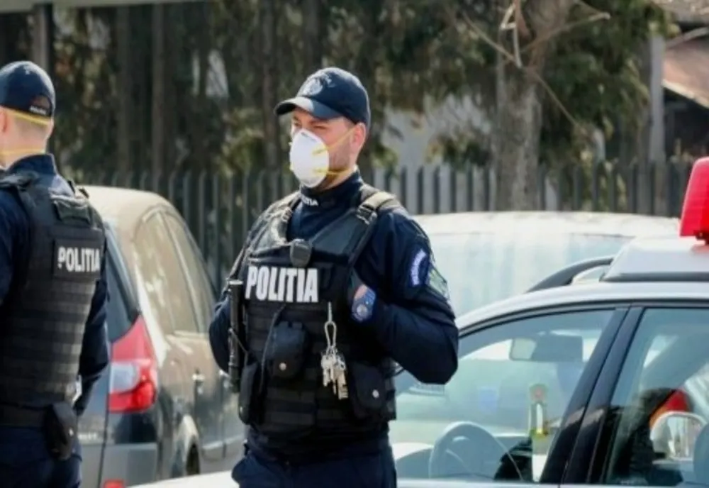 Târg meșteșugăresc întrerupt de polițiști. Organizatorul, amendat