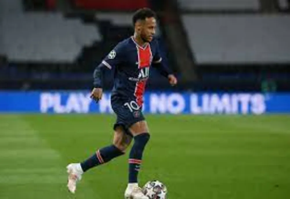 Bayern și AC Milan, favorite la calificarea în sferturile Ligii Campionilor! Victorii la limită cu PSG și Tottenham