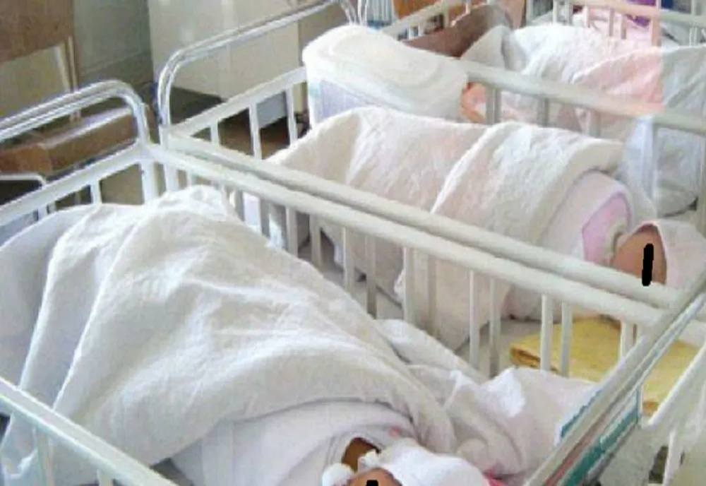 Primăria Suceava vrea să dea stimulent pentru fiecare copil nou-născut