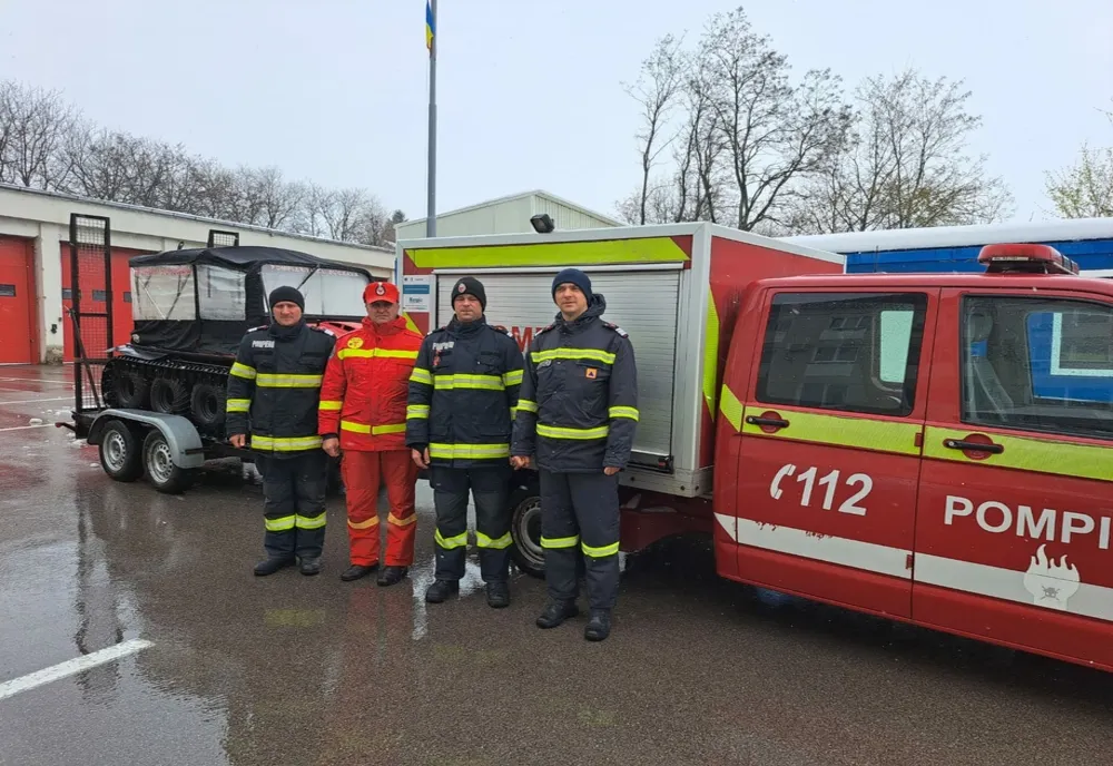 Pompierii suceveni, la înălțime: au contribuit la salvarea a peste 100 de persoane blocate în zăpadă