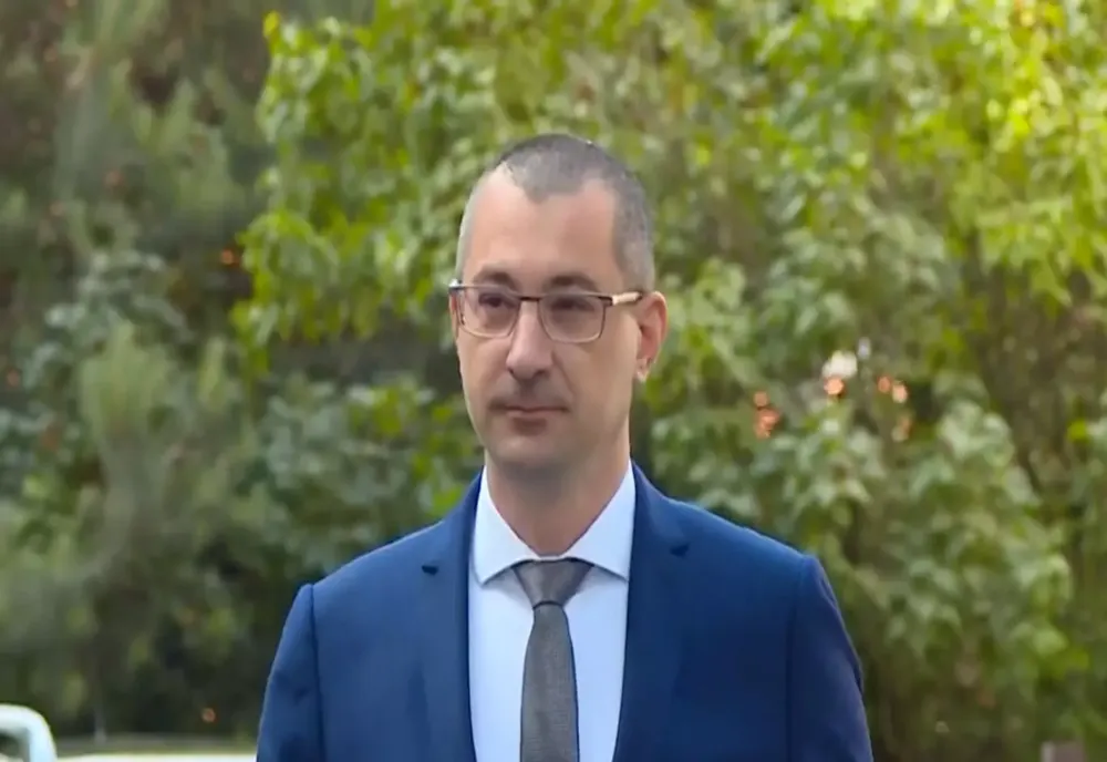 CULISELE STATULUI PARALEL. AVOCATUL DIN APTIMIZĂRI, PRINS CU O SCHEMĂ DE SPĂLARE DE BANI. TRĂILĂ, PION PRINCIPAL