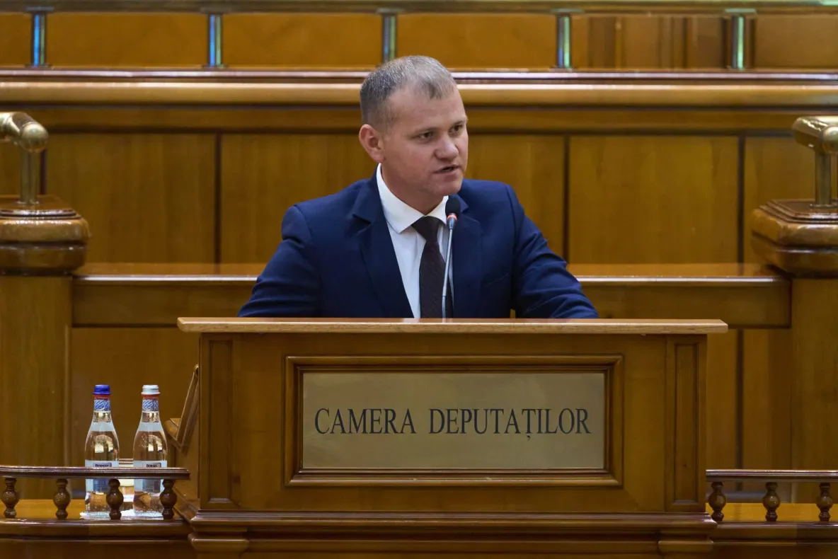 Valeriu Munteanu (deputat AUR): „Diana Buzoianu manipulează din nou: nu există nicio obligație europeană care să impună României 30% arii protejate și 10% protecție strictă”
