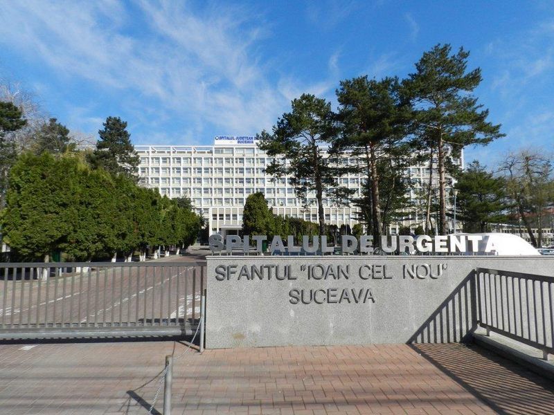 O femeie diagnosticată cu virusul West Nile a murit la Spitalul Județean Suceava