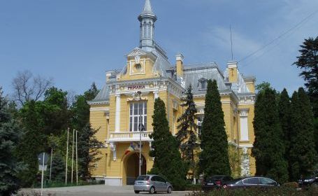 Firmele interesate de domeniul biochimiei, convocate de autoritățile din Suceava și Botoșani
