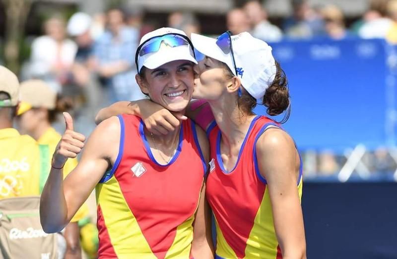Bravo, fetelor! Gianina Beleagă și Ionela Cozmiuc, campioane mondiale la dublu vâsle