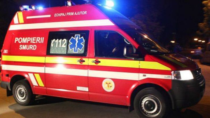 Bărbat din Siret, mort după ce a căzut de la etajul trei al unui bloc