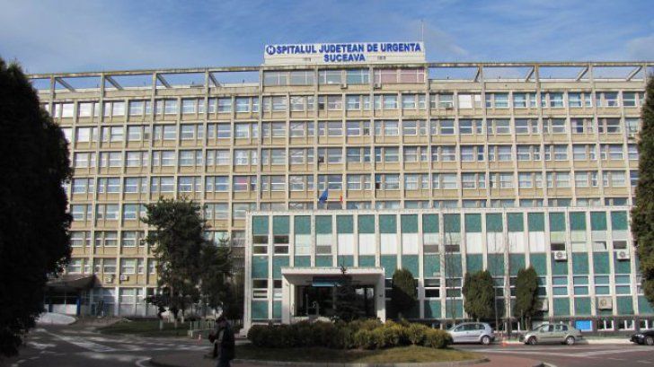 Un bărbat a ajuns în stare gravă la spital, după ce a luat foc de la o țigară