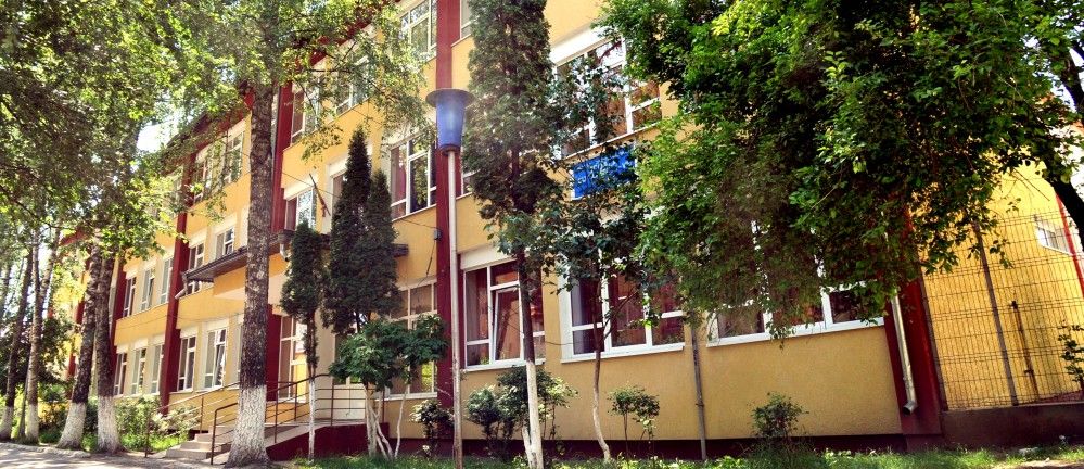 Un copil de nouă ani din municipiul Suceava, diagnosticat cu meningită
