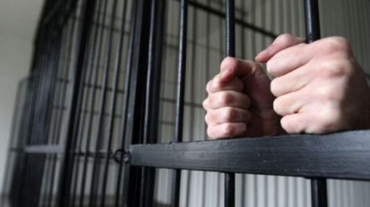 Botoșănean condamnat la închisoare, prins de polițiștii suceveni. Se ascundea la o stână