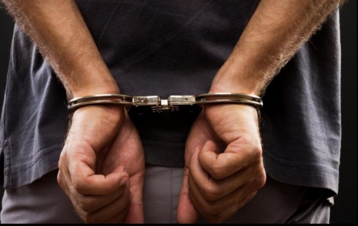 Un tânăr a fost arestat după ce, beat fiind și fără permis, a provocat un accident rutier cu o victimă