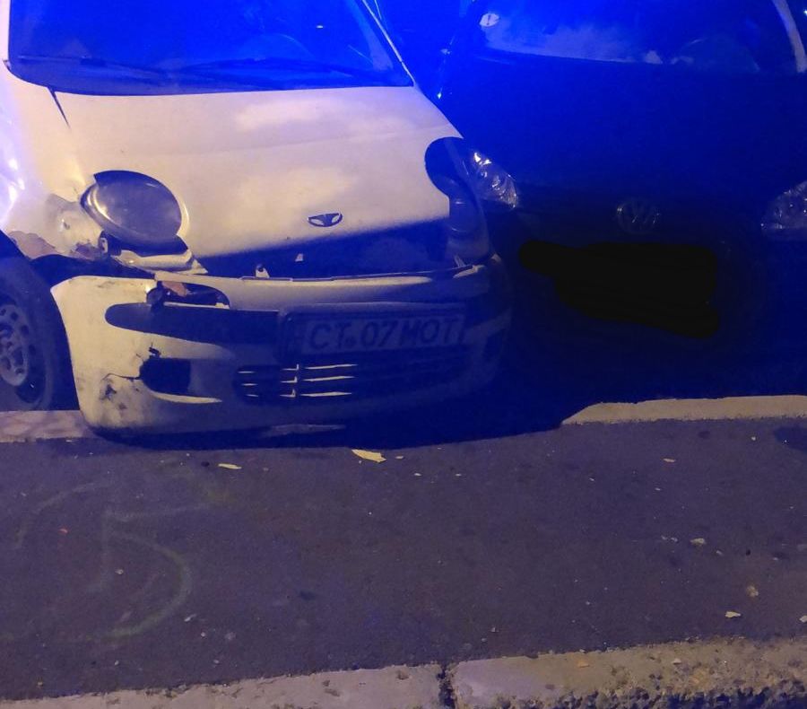 Accident rutier cu trei victime după ce un șofer a ajuns cu mașina pe contrasens