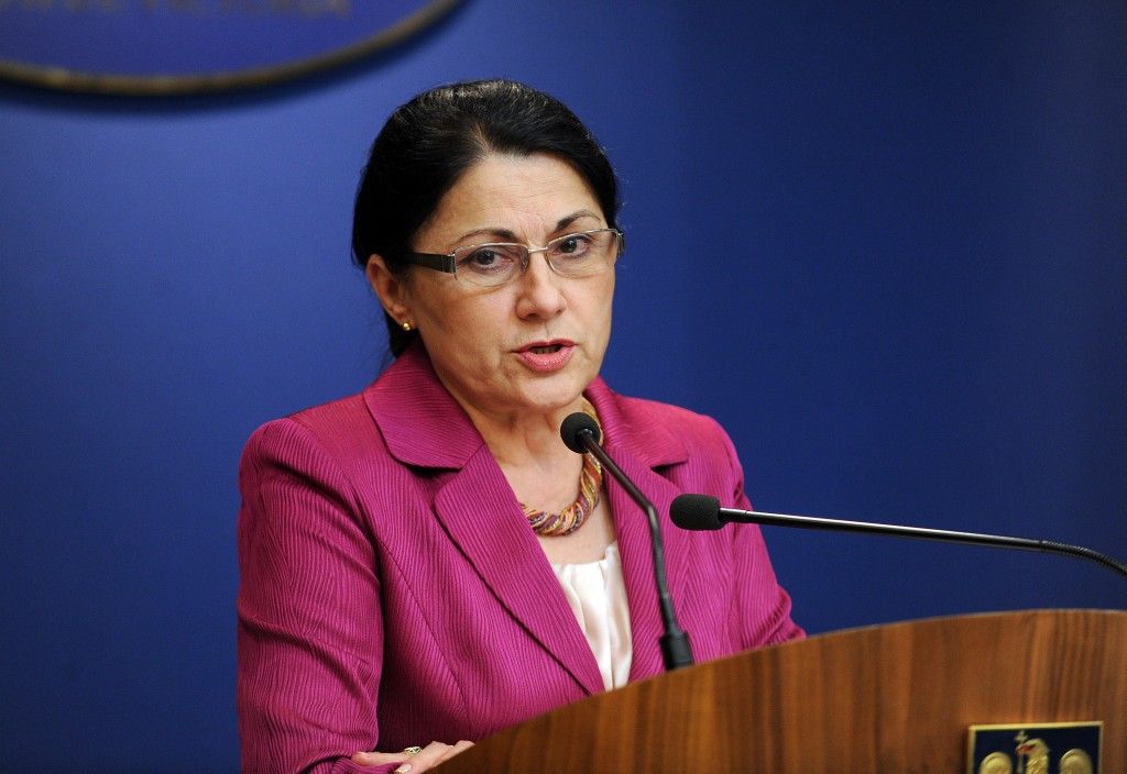 Ecaterina Andronescu, invitată la Suceava de fostul ministru PSD Valentin Popa