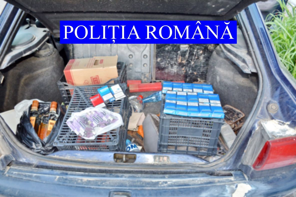 Țigări ascunse în cutii de prăjituri, descoperite în P.T.F. Siret FOTO