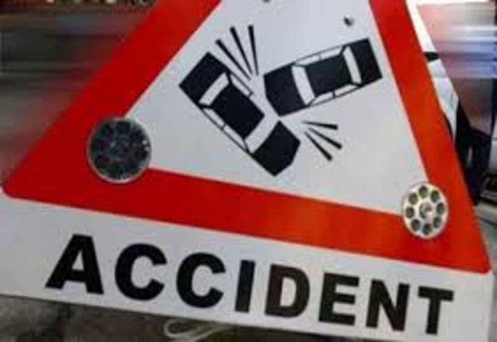 Accident cu două victime la Ipotești, după ce un șofer nu a acordat prioritate
