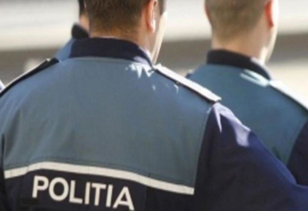 Scandal în miezul nopții în fața unui bloc din Rădăuți