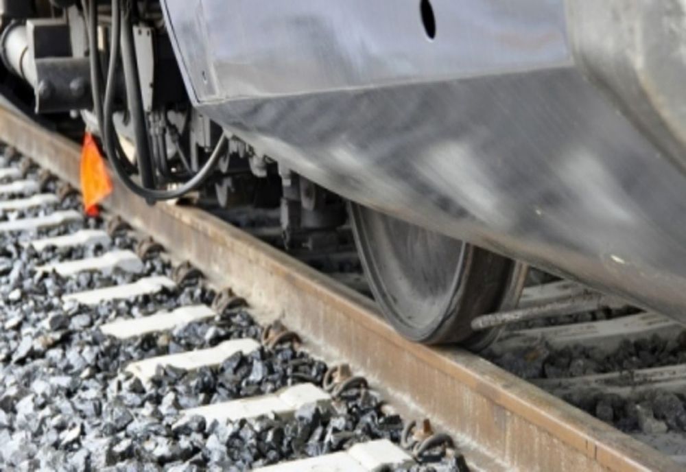 Mașină lovită de tren: un bărbat a murit 