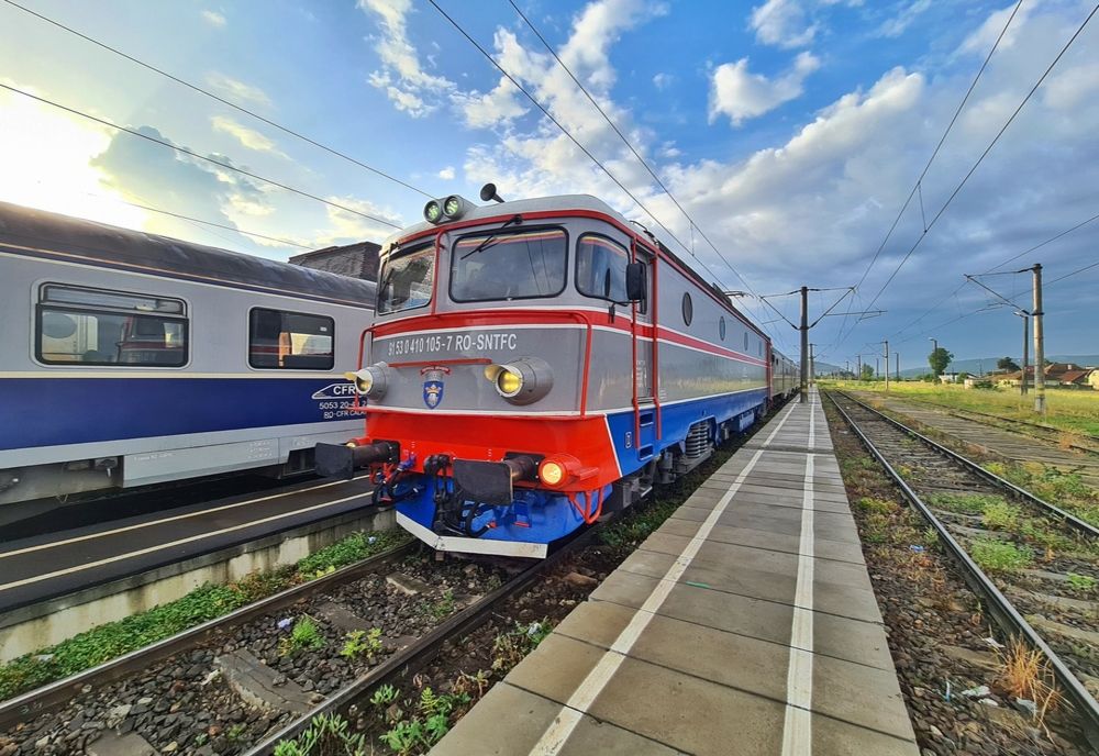 40 de trenuri spre mare, din 11 iunie