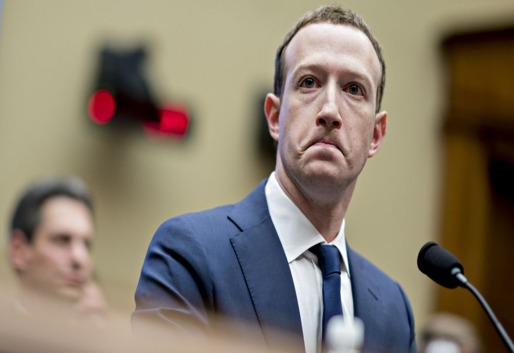Lovitură totală pentru Mark Zuckerberg! Averea omului de afaceri s-a prăbușit