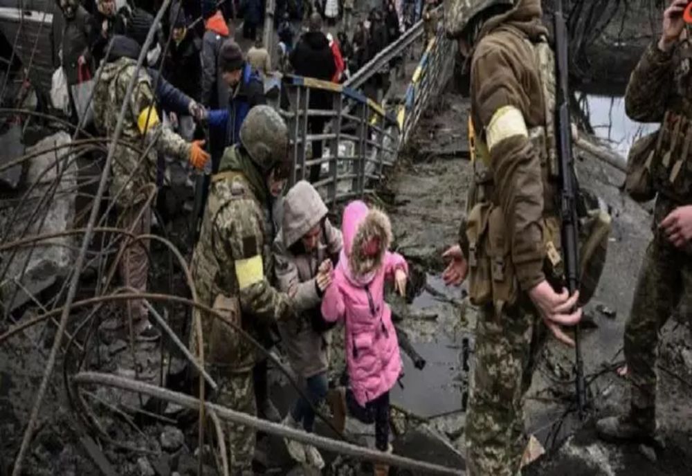 Război Ucraina. Mărturii din INFERN: Cum a reușit să scape o familie cu 4 copii din Mariupol, după 100 de kilometri pe jos