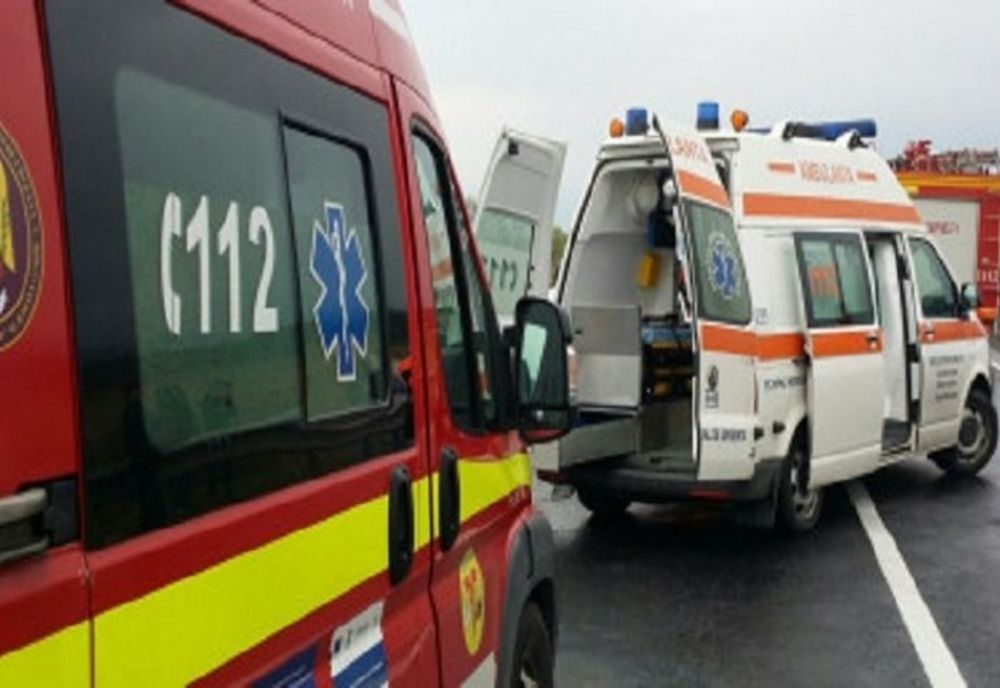 Două fetițe gemene, transferate la Iași din cauza unor complicații apărute după infectarea cu Covid