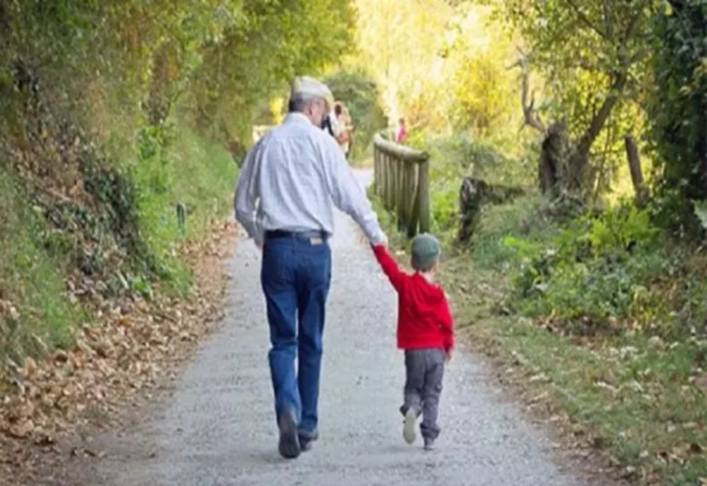 Proiect. Data de 9 septembrie ar putea deveni „Ziua Națională a Bunicilor”
