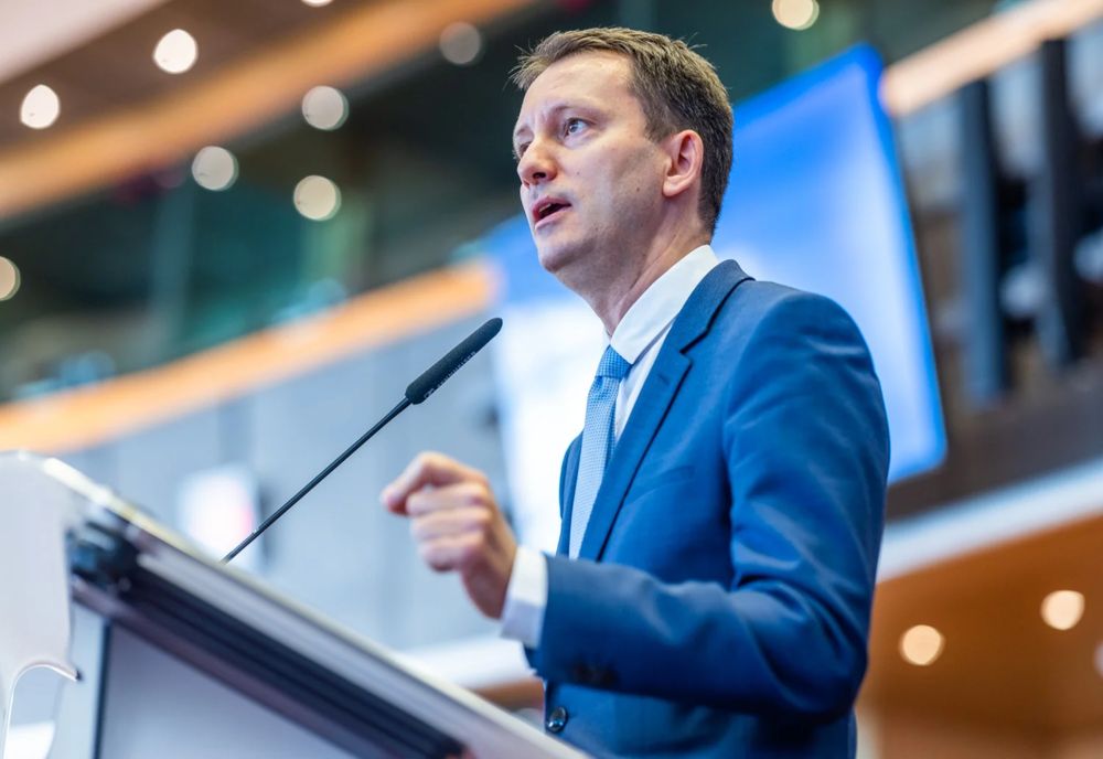 SIEGFRIED MUREȘAN, MESAJ TRANȘANT: GEORGE SIMION ESTE PENTRU ROMÎNIA CEEA CE ESTE ALEXANDR STOIANOGLO PENTRU REPUBLICA MOLDOVA - CANDIDATUL PREFERAT AL RUSIEI