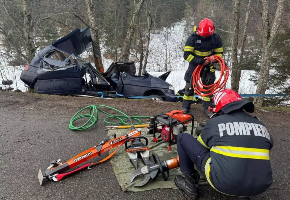 PLANUL ROȘU DE INTERVENȚIE ACTIVAT ÎN JUDEȚUL SUCEAVA: ACCIDENT GRAV LA CIUMÂRNA