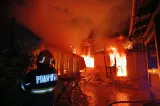 Bărbat de 90 de ani, găsit carbonizat în urma unui incendiu izbucnit într-o gospodărie din Dolheștii Mari