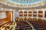 Partidele din Coaliție, ședințe de urgență pentru decizia președintelui. Cine îl susține, cine nu-l sprijină pe Adrian Veștea?