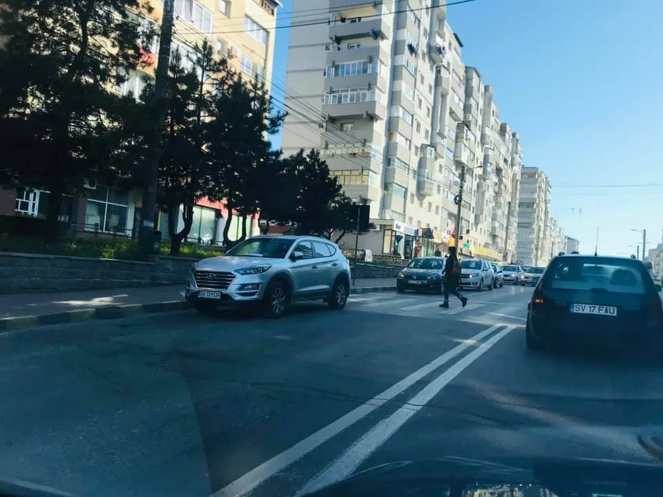 masina sindicalist abandonată bulevardul George Enescu