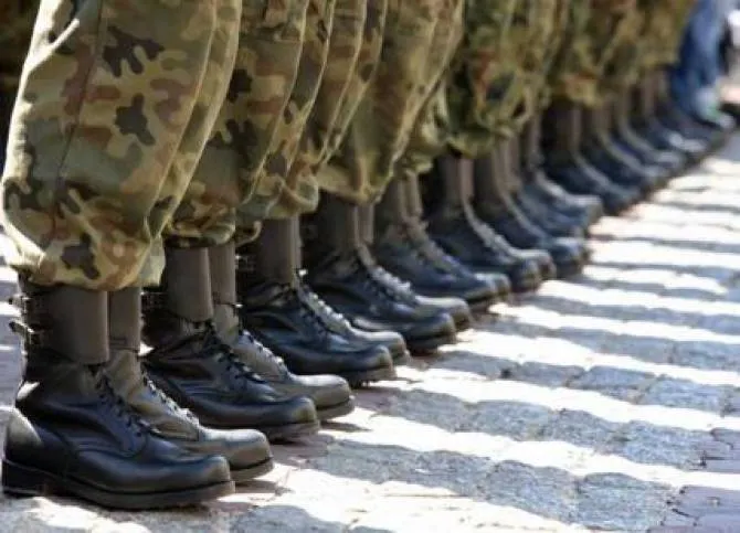 militari. sursă foto DCNews