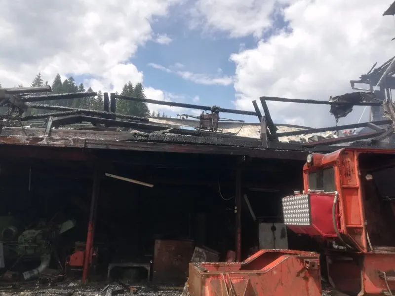 incendiu gater Frumosu