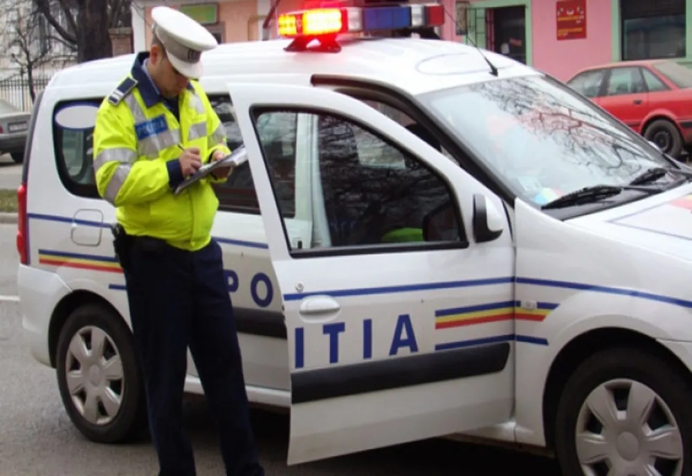 56 de pietoni și șoferi sancționați contravențional într-o singură zi 