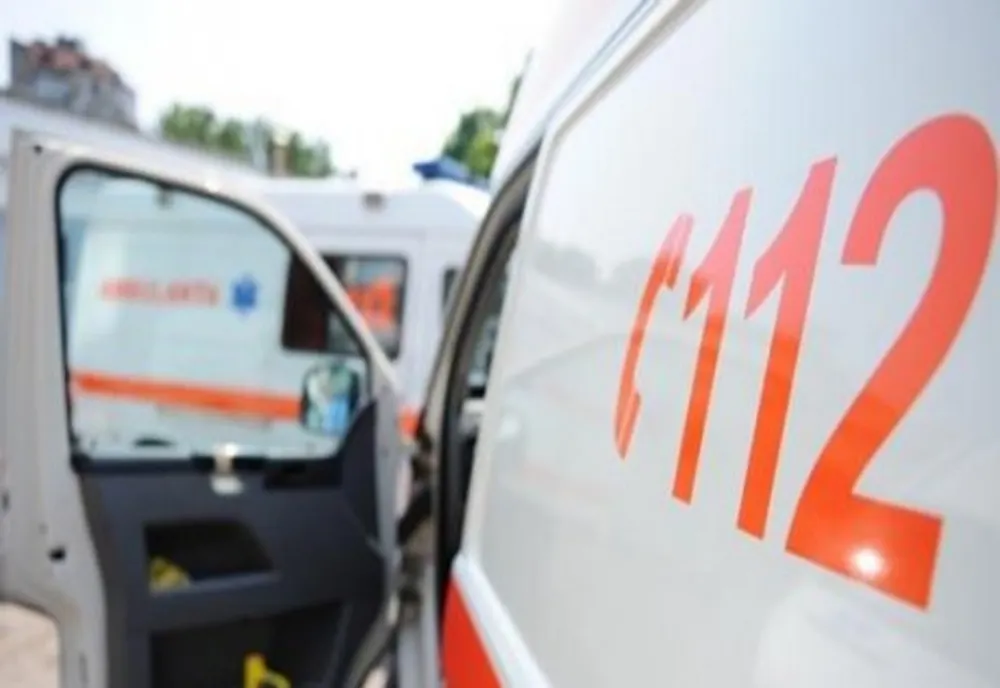 Accident rutier cu opt persoane implicate, în Pasul Mestecăniș