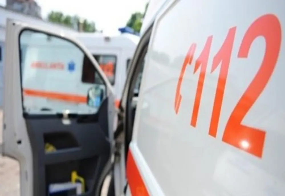 A traversat neregulamentar strada prin loc nepermis și fără să se asigure și a ajuns la spital