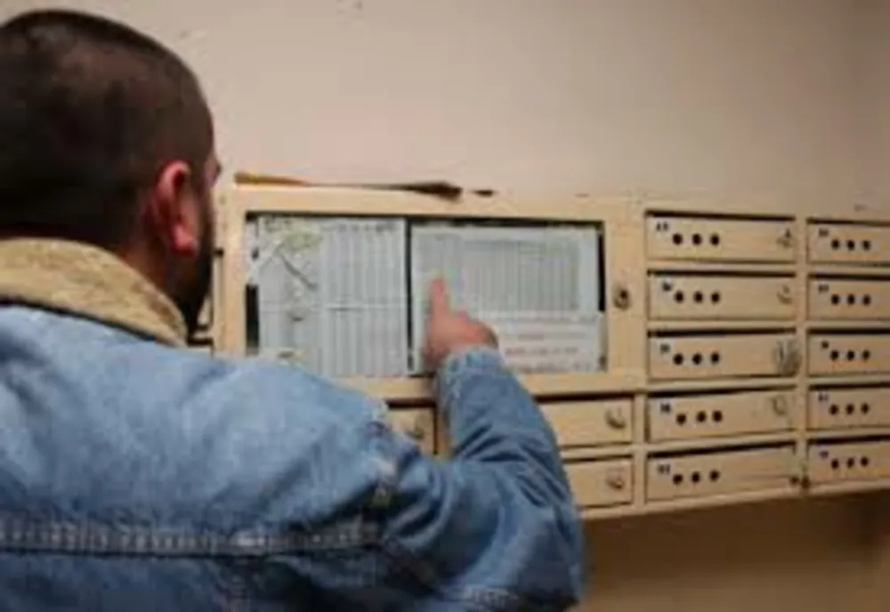 În Suceava, numele proprietarilor de apartamente nu mai pot fi trecute pe listele de plată la întreţinere