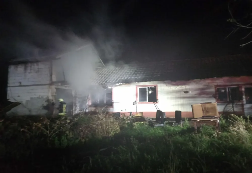 Incendiu la o gospodărie din Berchișești