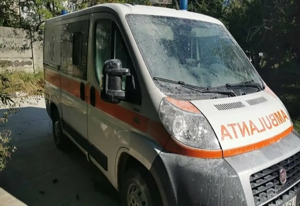 Accident în județul Suceava! Un bărbat a ajuns la spital